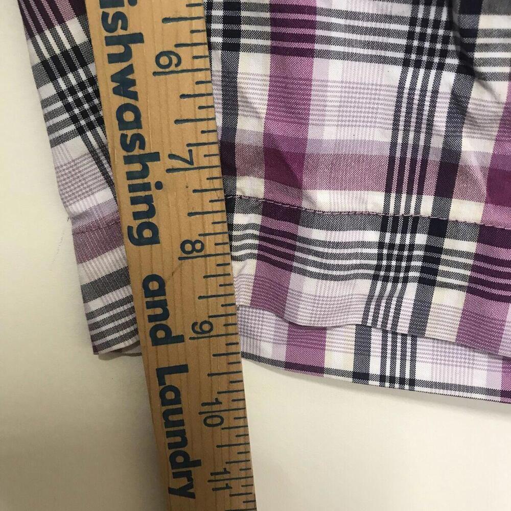 Dockers Shorts Bermuda Women’s Size 16 multicolor Stripped - Picture 8 of 8